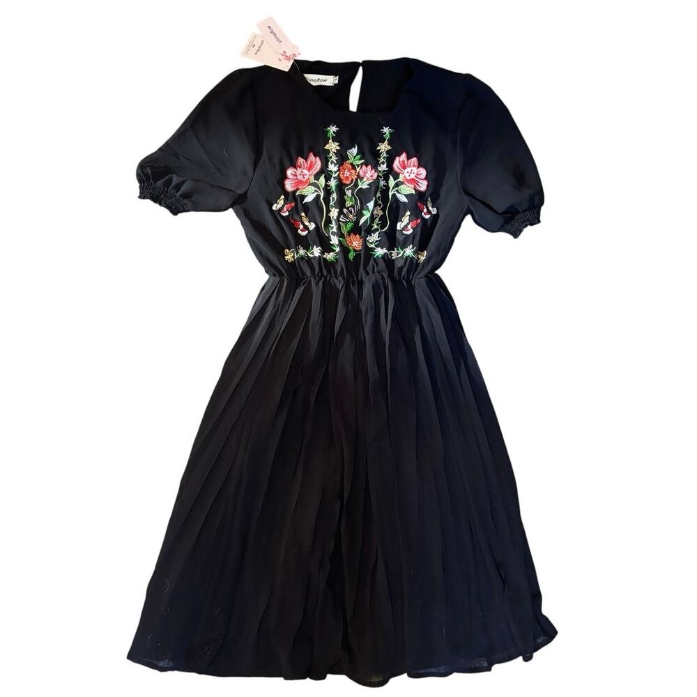 Boho Embroidered Midi Dress NWT 🖤 Black Floral Peasant Style • Size S